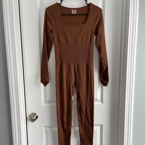 OQQ long sleeve brown jumpsuit